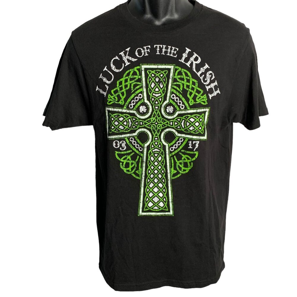 Luck of the Irish Celtic Cross T Shirt S Black Crewneck Short Sleeve St Patricks